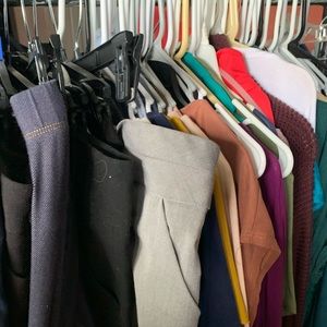 Women’s Business Lot